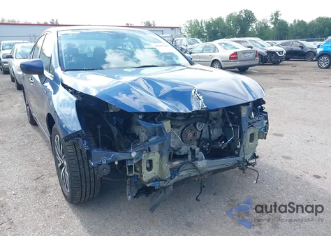 2019 Subaru Legacy 2.5I Premium из США, поврежденный, VIN 4S3BNAF62K3038908